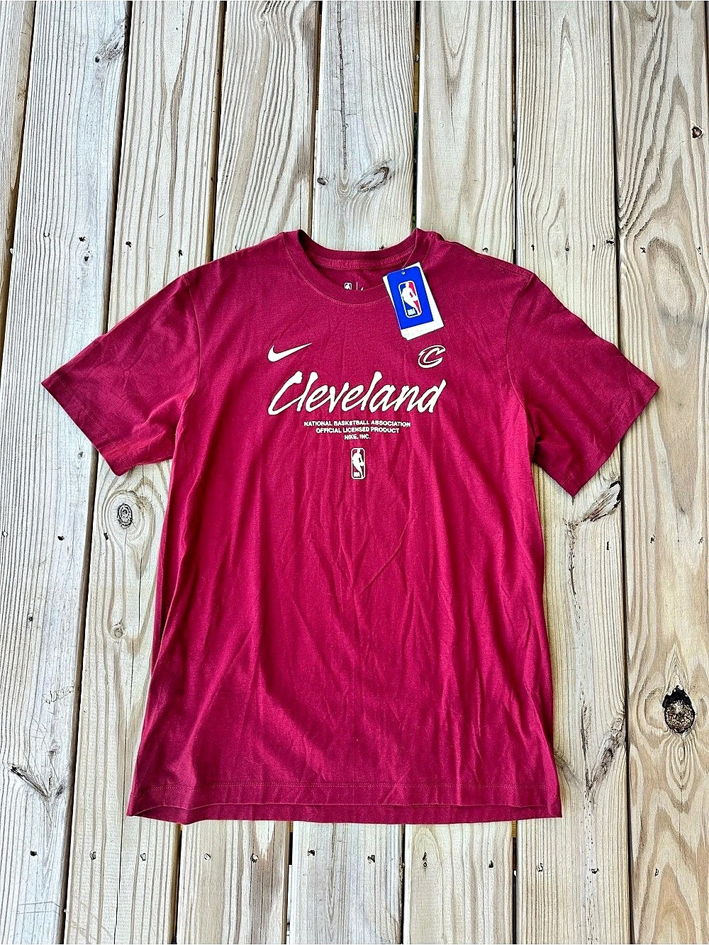 Nike Cleveland Cavaliers Script Graphic Shirt (New with Tags)